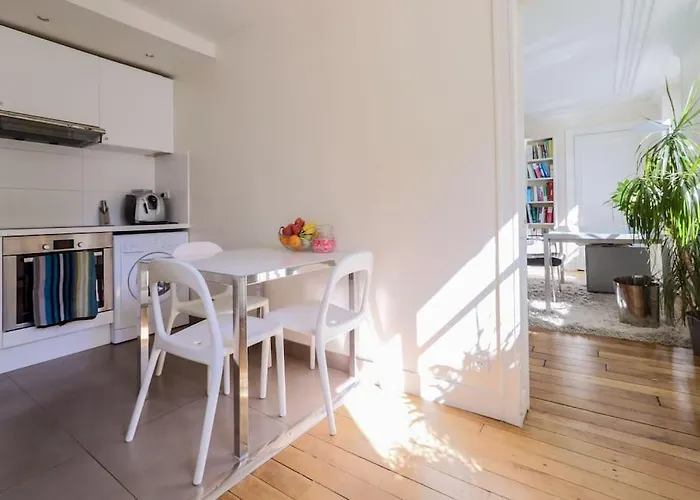 And Parisian Style - 3 Bedrooms