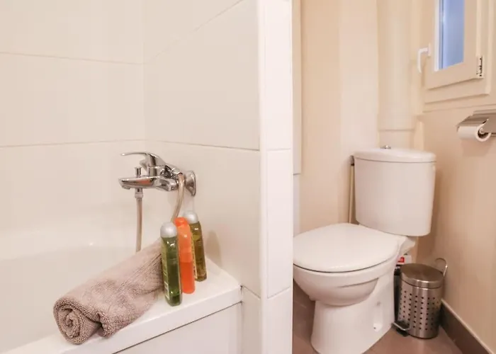 And Parisian Style - 3 Bedrooms Párizs